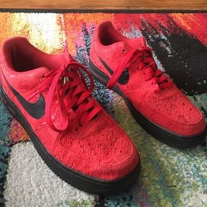Red Nike Air Force 1